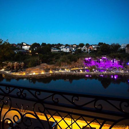 Готель River House Umanʼ Esterno foto