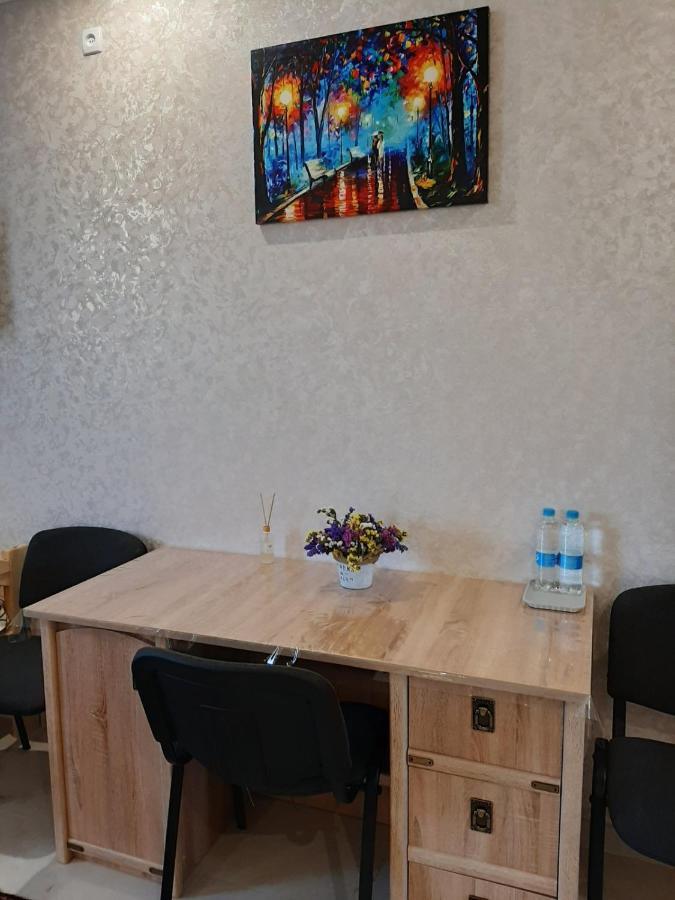 Готель River House Umanʼ Esterno foto