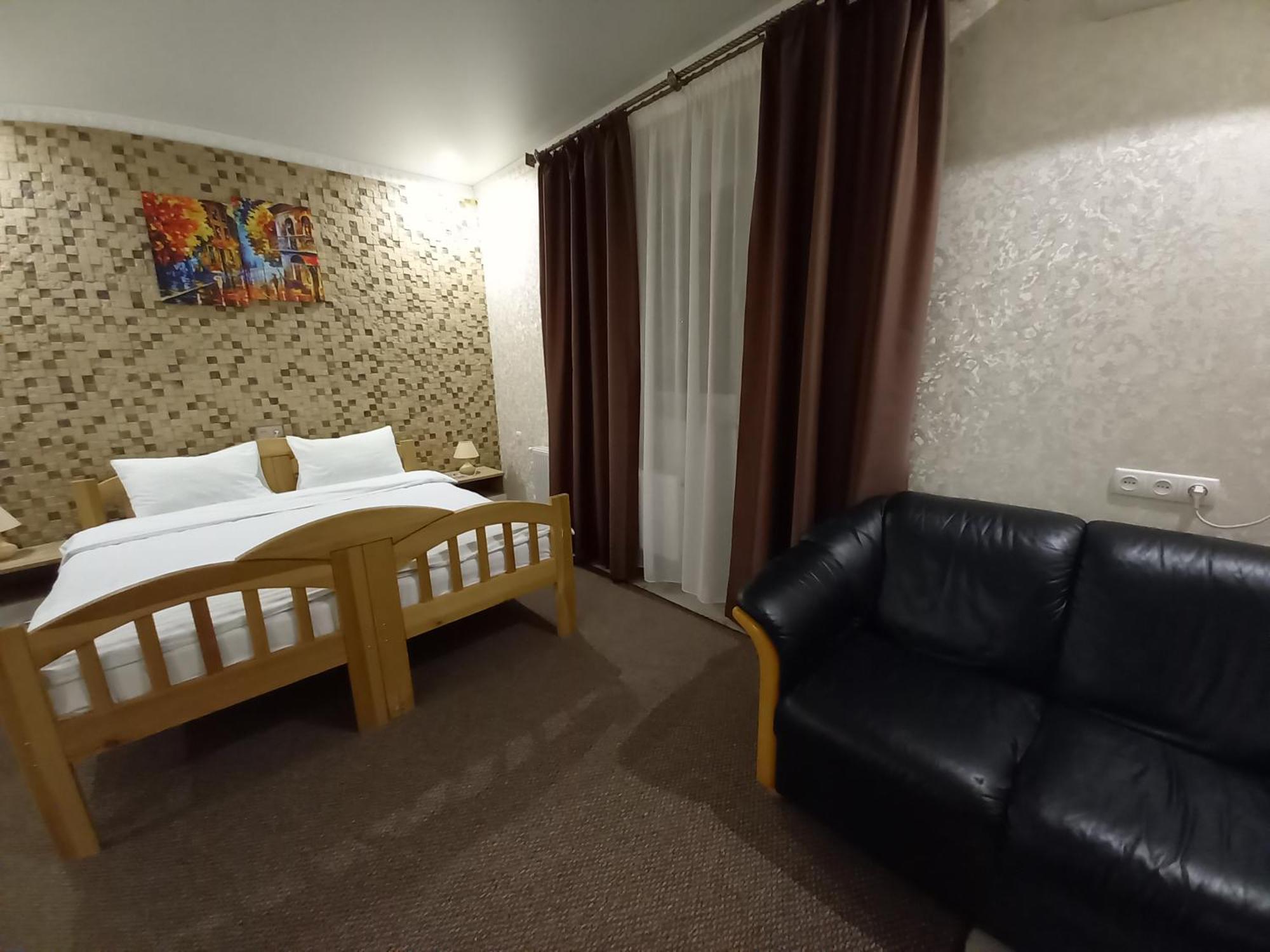Готель River House Umanʼ Esterno foto