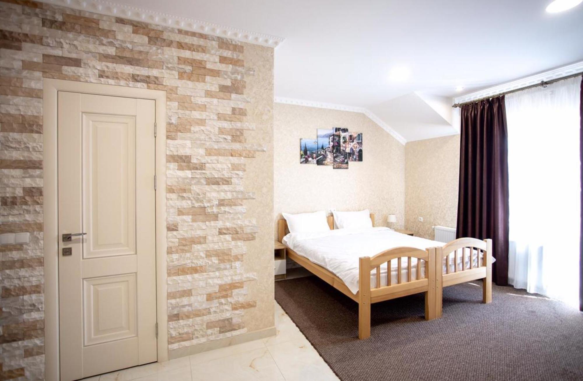 Готель River House Umanʼ Esterno foto